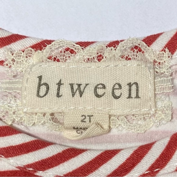 btween Red and White Striped Sparkly Fuzzy Unicorn Top 2T - Picture 3 of 6